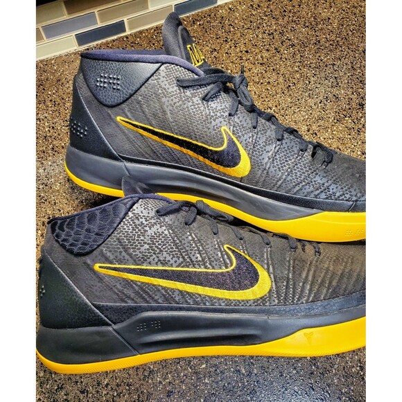 NIKE KOBE AD BM MEN SIZE 18 BLACK MAMBA GOLD AQ5164 001 LOS ANGELES LAKERS HOF